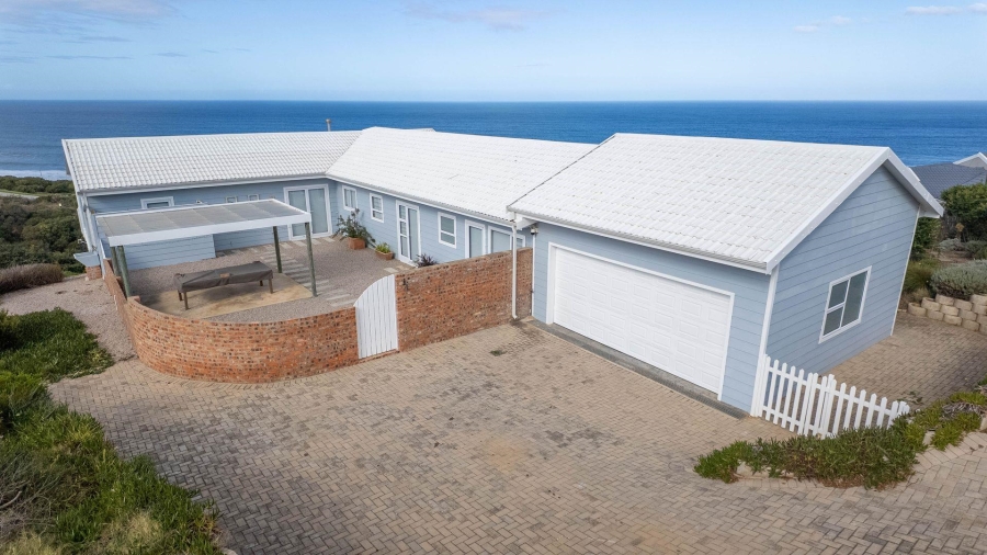 3 Bedroom Property for Sale in Dana Bay Western Cape